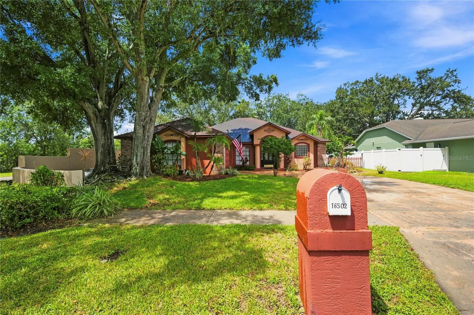 16502 Cayman Drive, FL