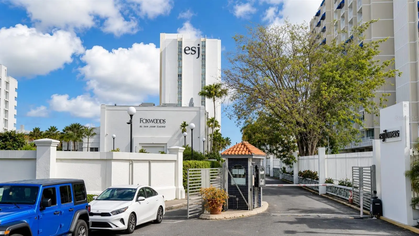 6165 Ave. Isla Verde, PR