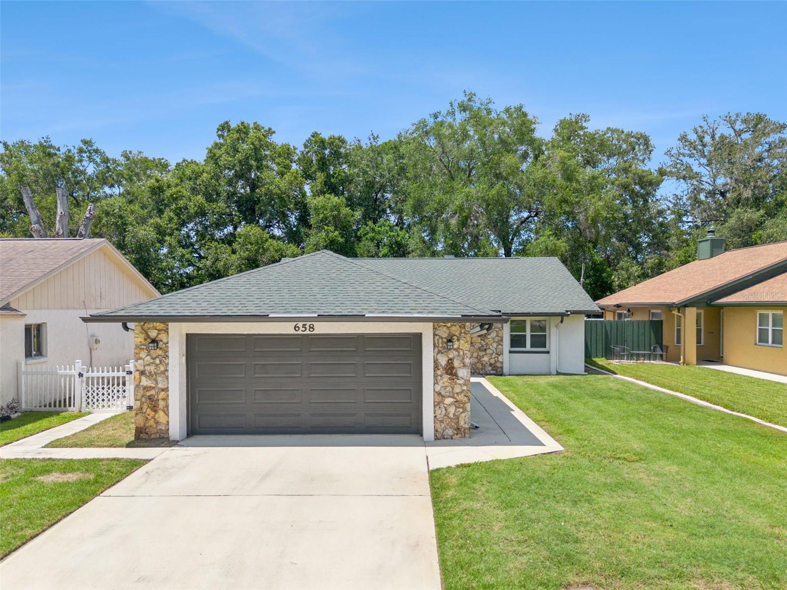 658 Boniview Lane, FL