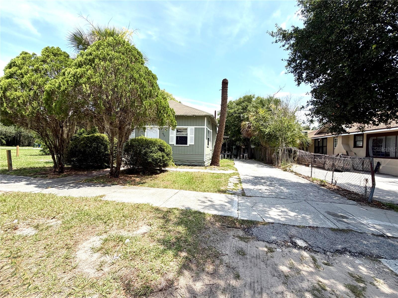 209 Avenue C, FL