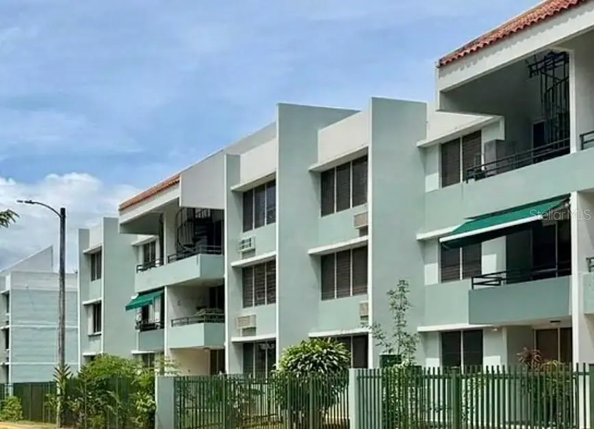 Carr 2 Ave. Algarrobo, PR