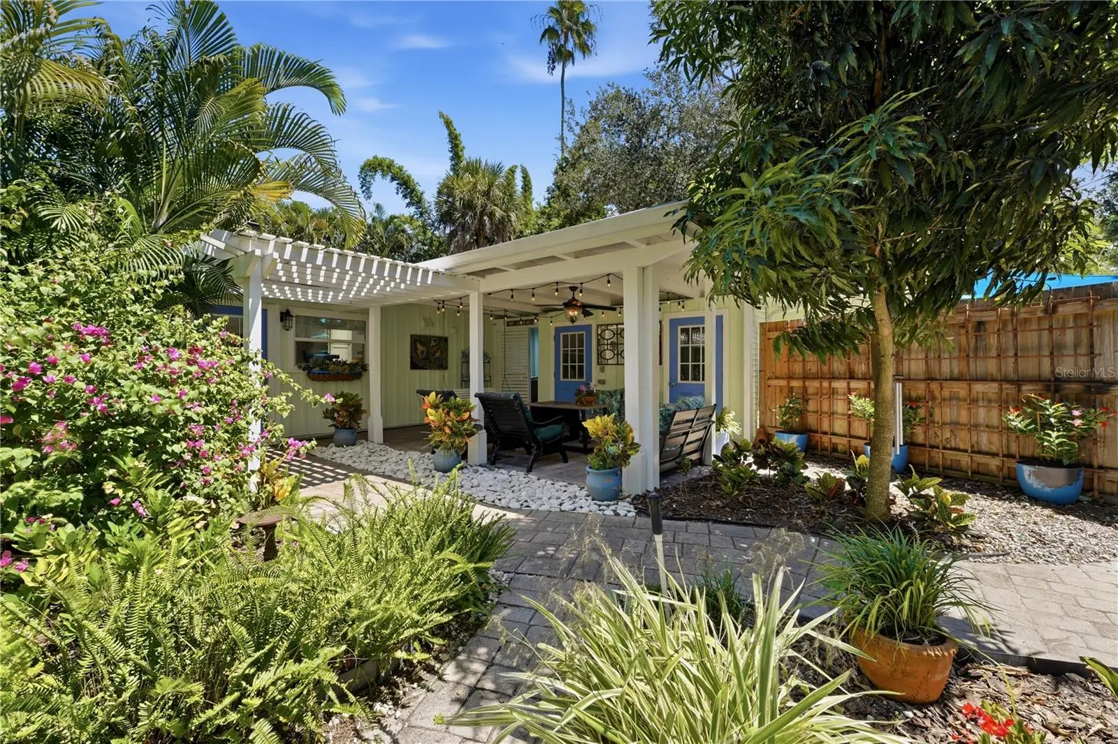 3424 Old Oak Drive, FL