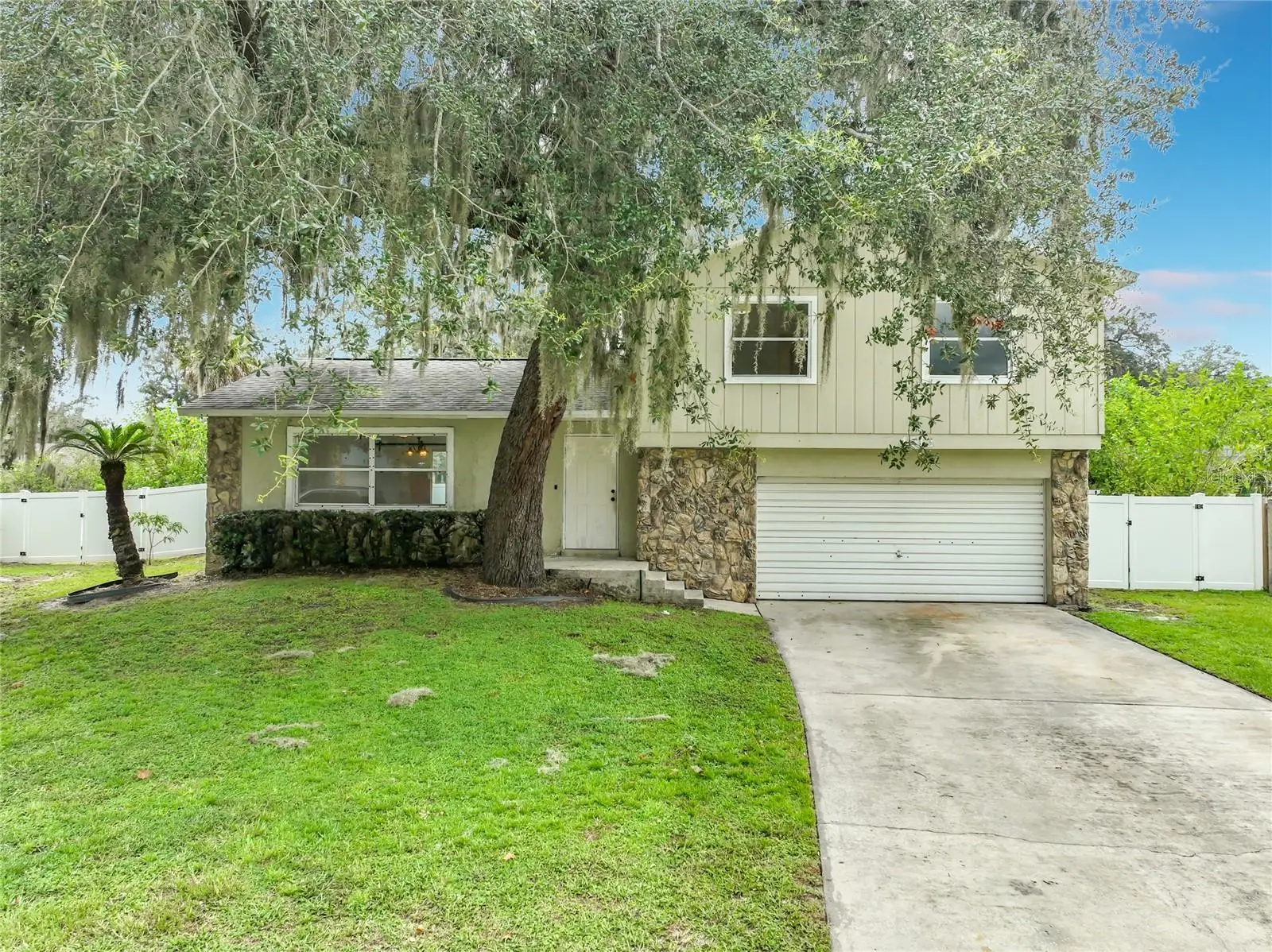 4012 Wittwood Court, FL
