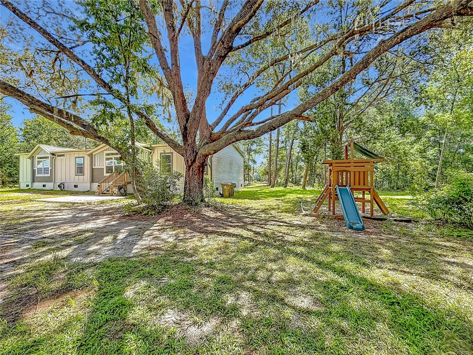 41945 Pine Valley Drive, FL