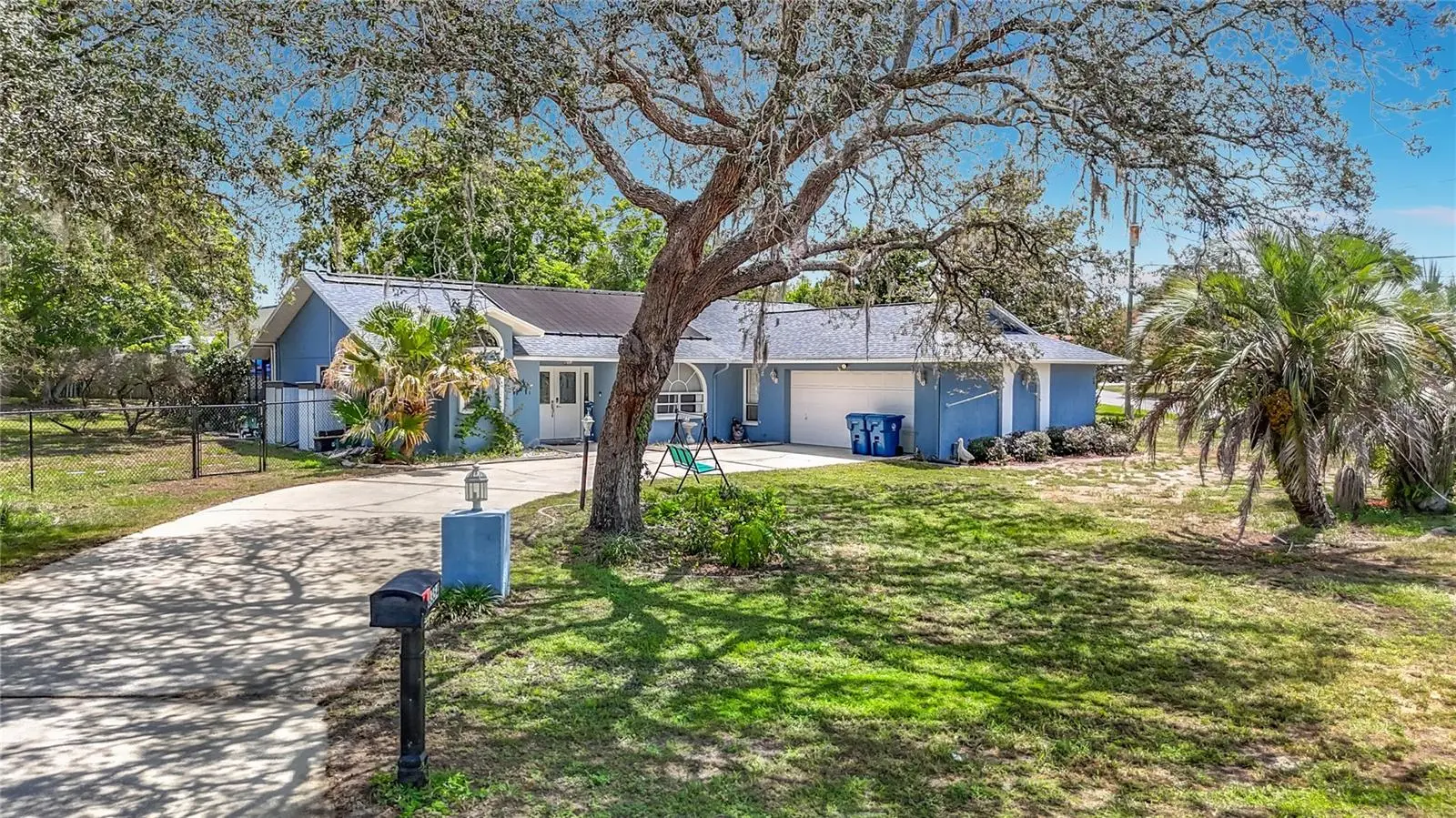 8354 White Pine Avenue, FL