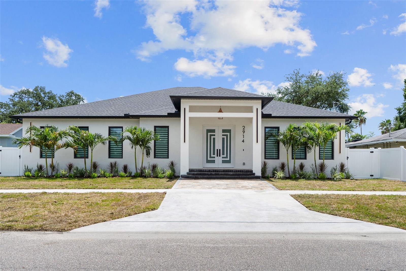 2914 Walnut Street, FL