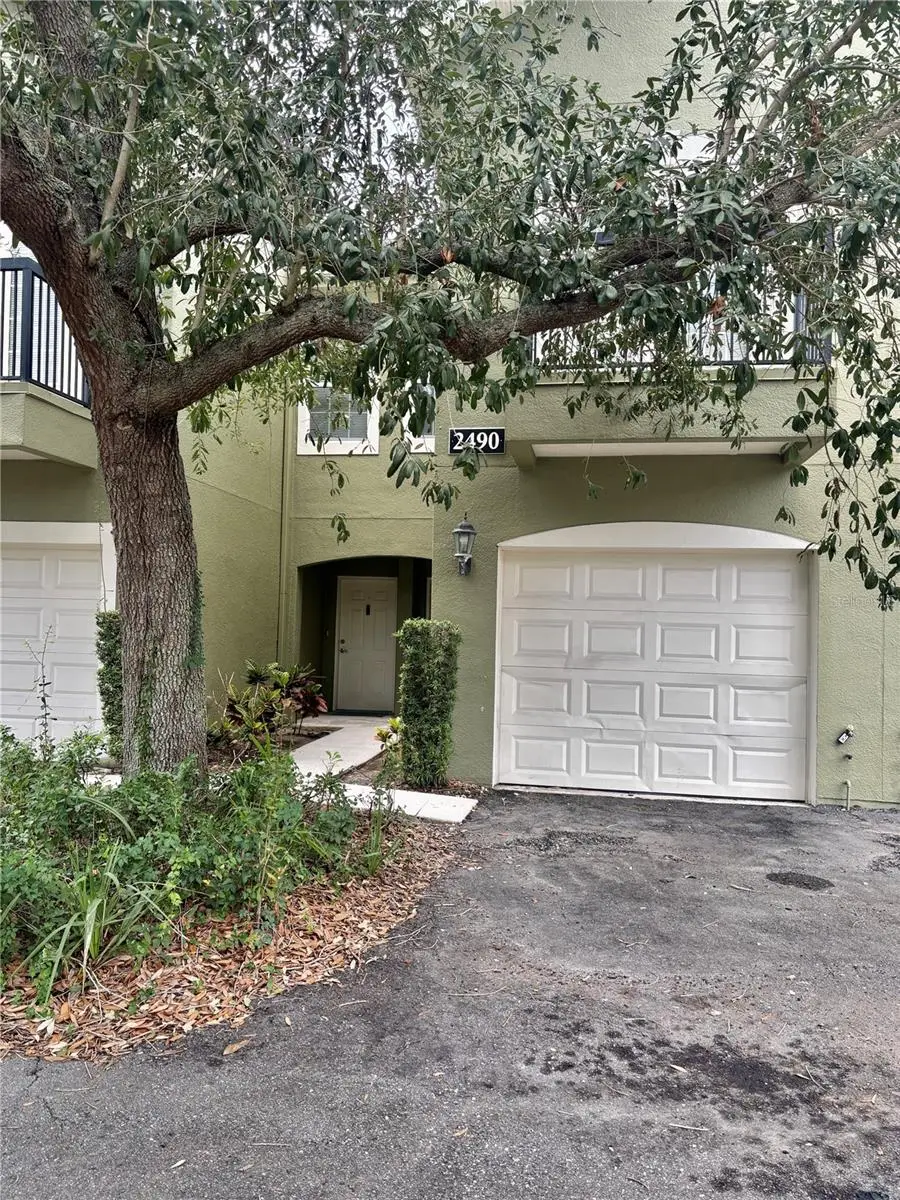 2490 Lancien Court, FL