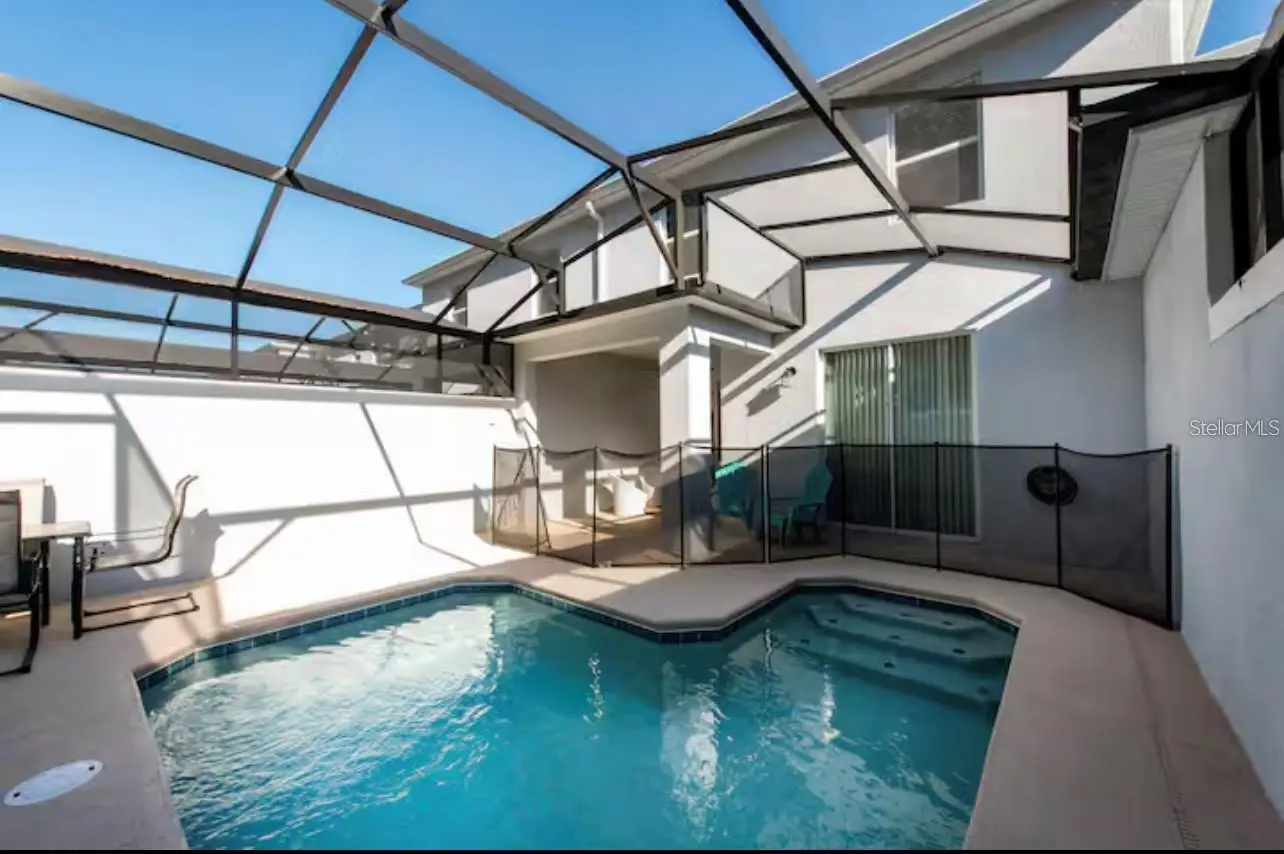2461 Reading Trail, FL