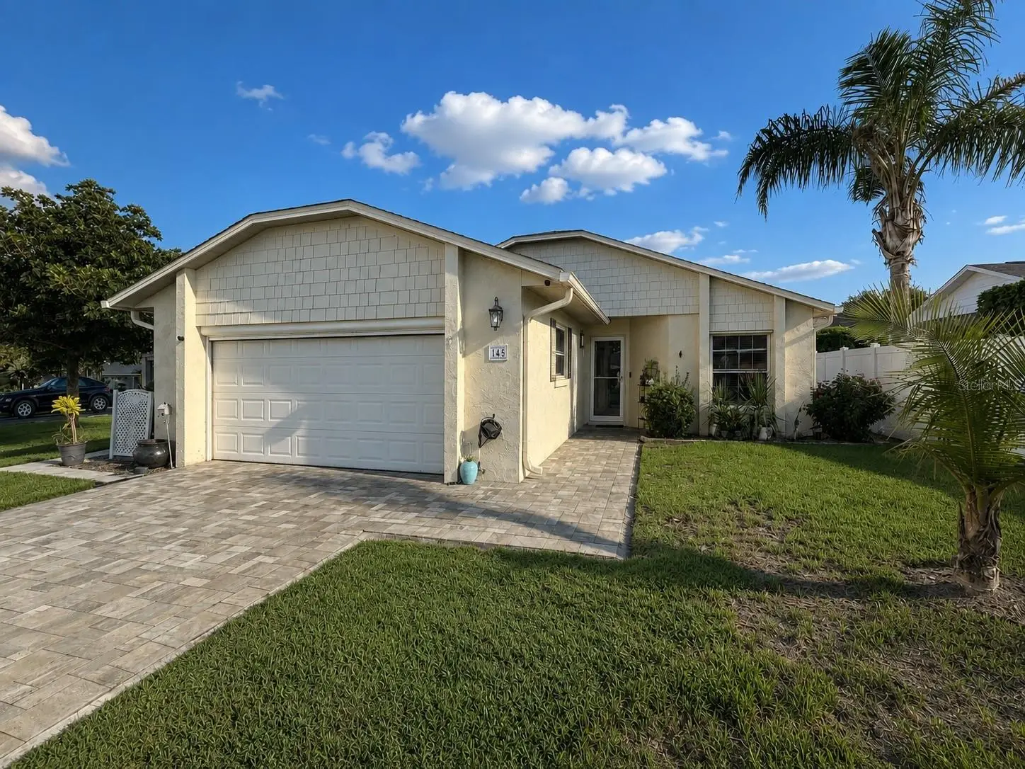 145 Mayfair Court, FL