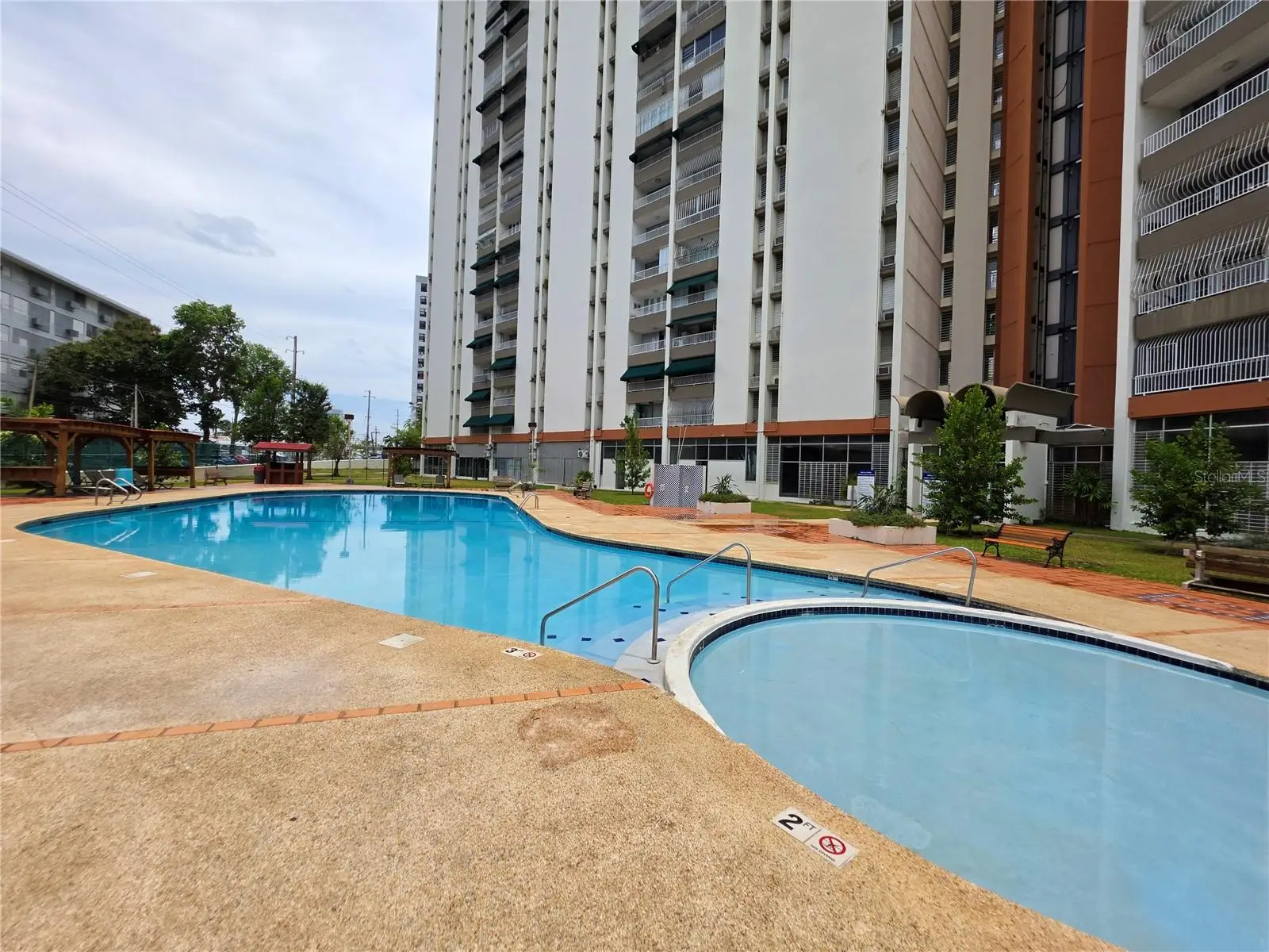 650 Sergio Cuevas Bustamante, PR