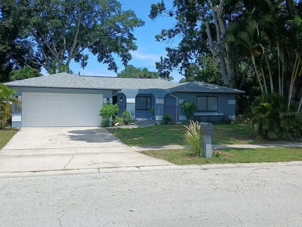 12033 Kay Drive, FL
