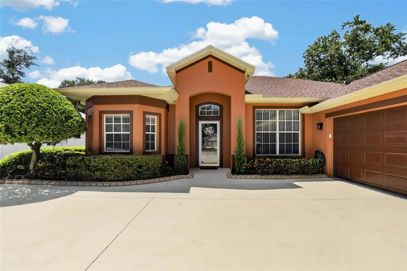 2803 Brooke Pines Court, FL