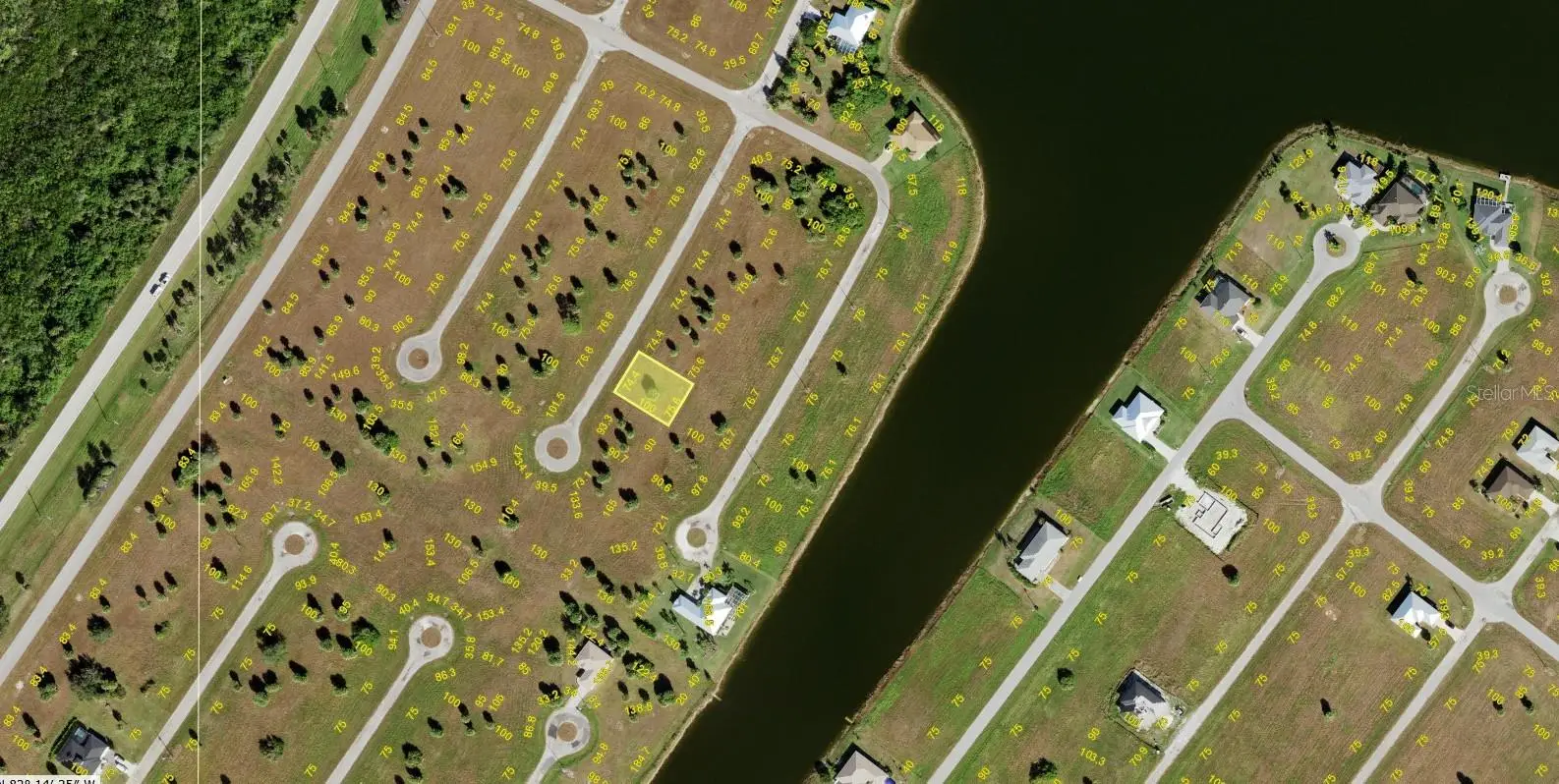 8 Oriole Lane, FL