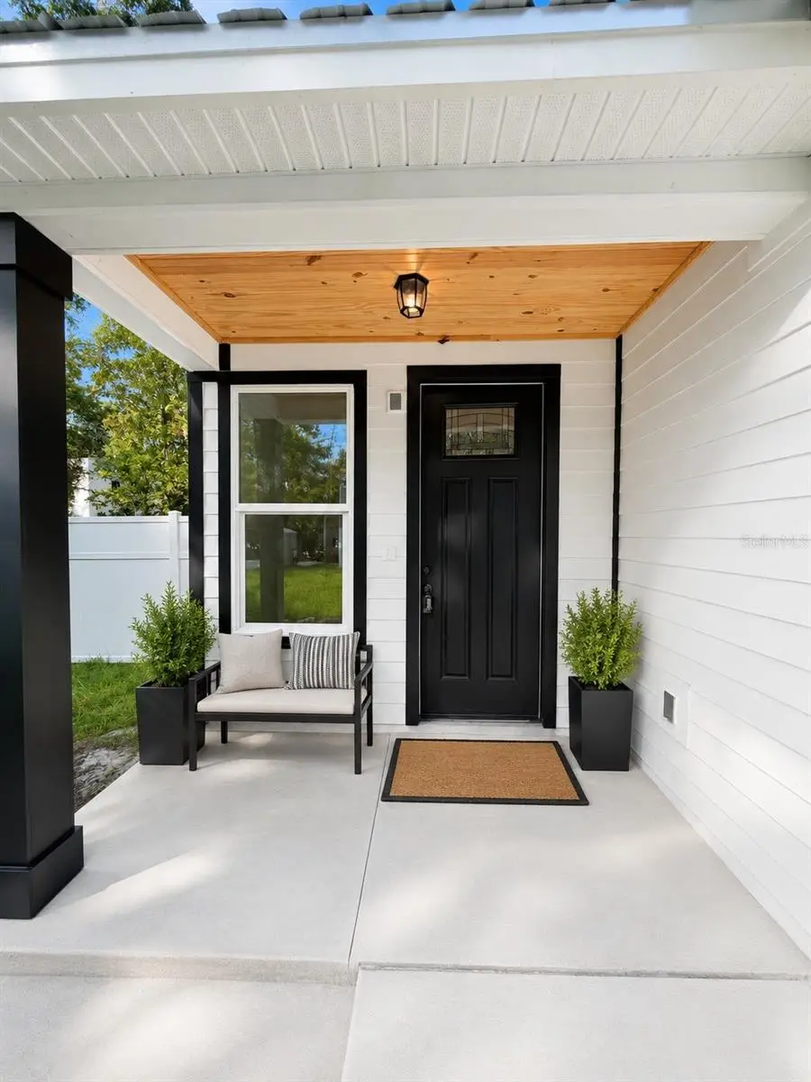 25 Hernandez Avenue, FL
