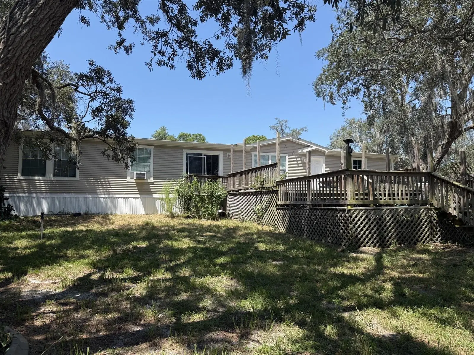 12091 Pinetree Lane, FL