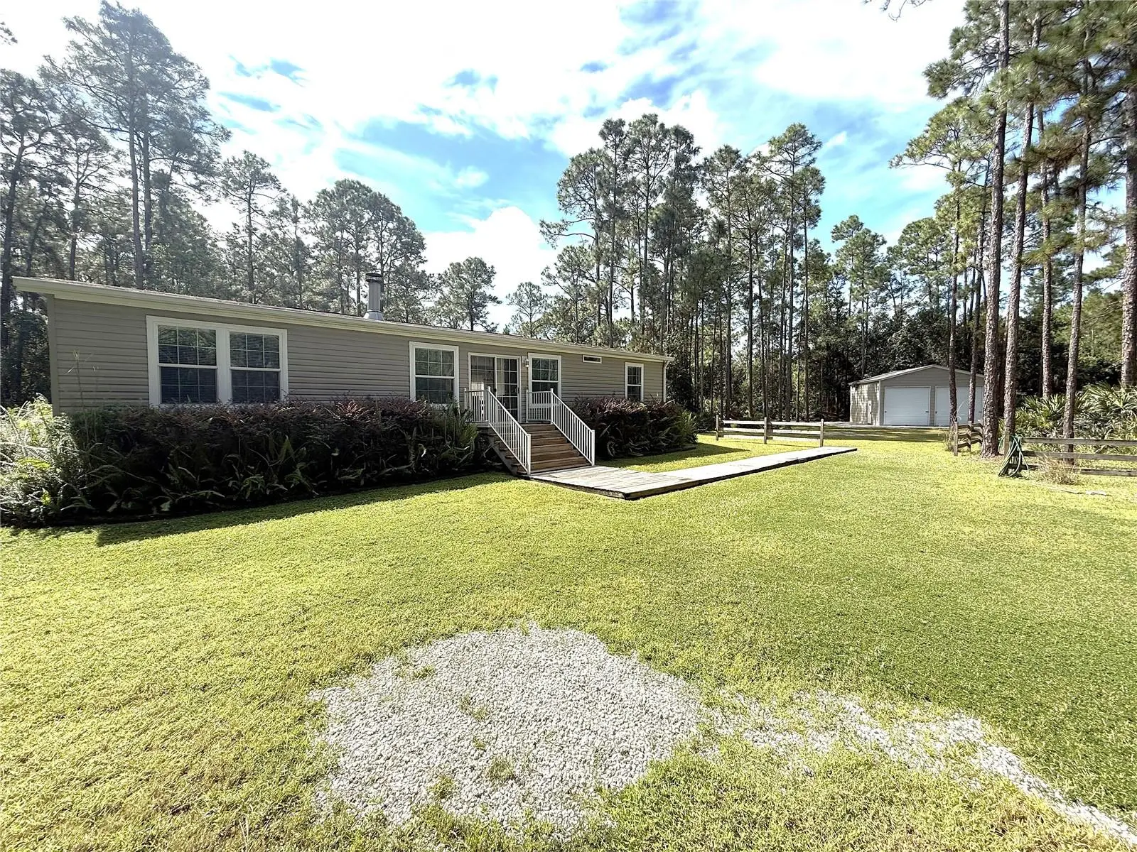 1161 Lake Harney Woods Boulevard, FL