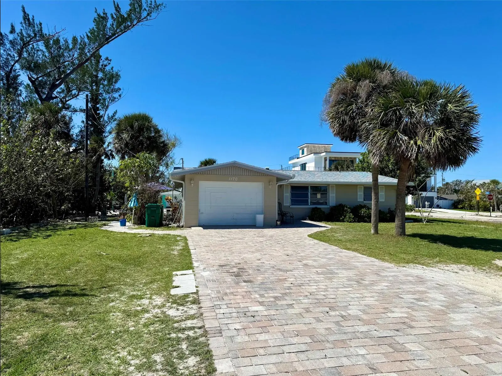 1170 Little Court, FL
