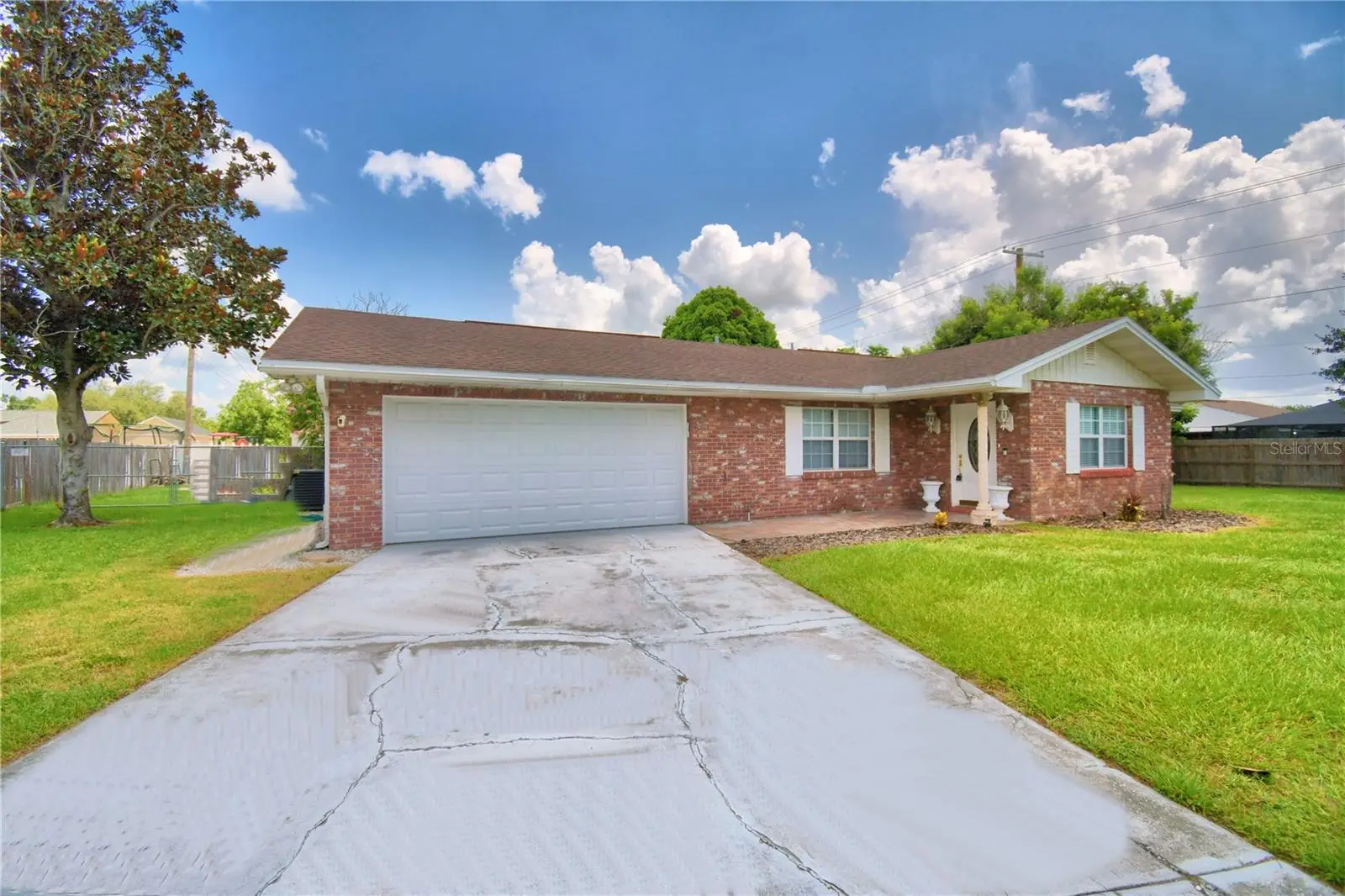 1206 Susan Lane, FL