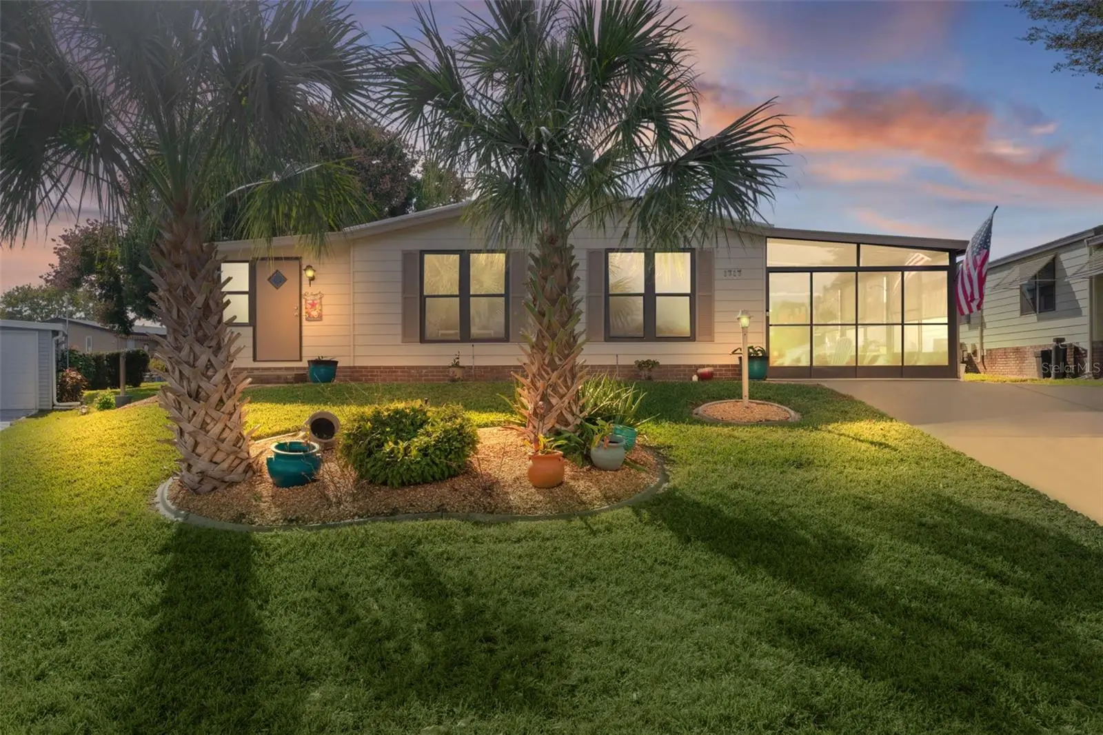1717 Palm Aire Drive, FL