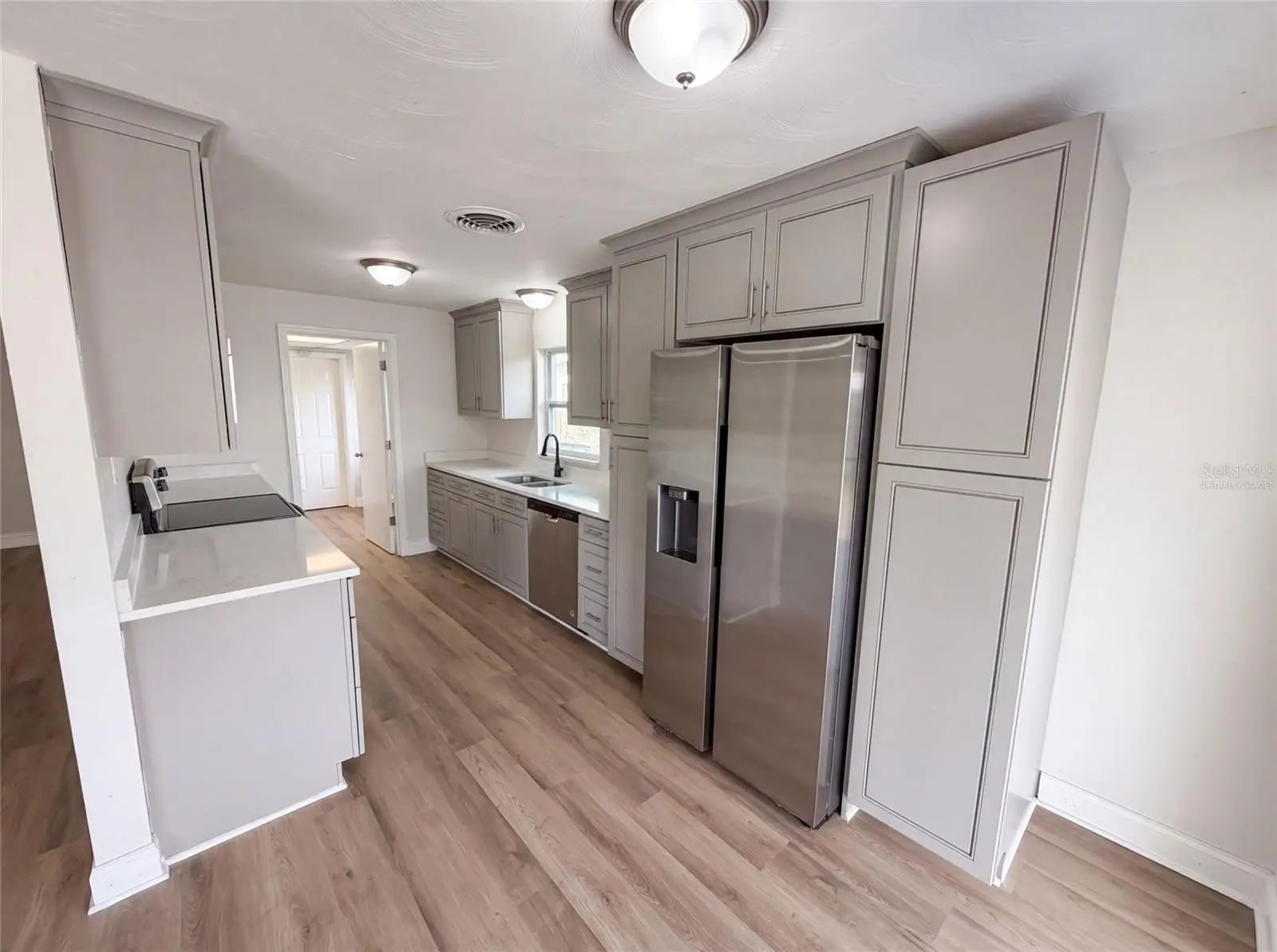160 Carib Drive, FL