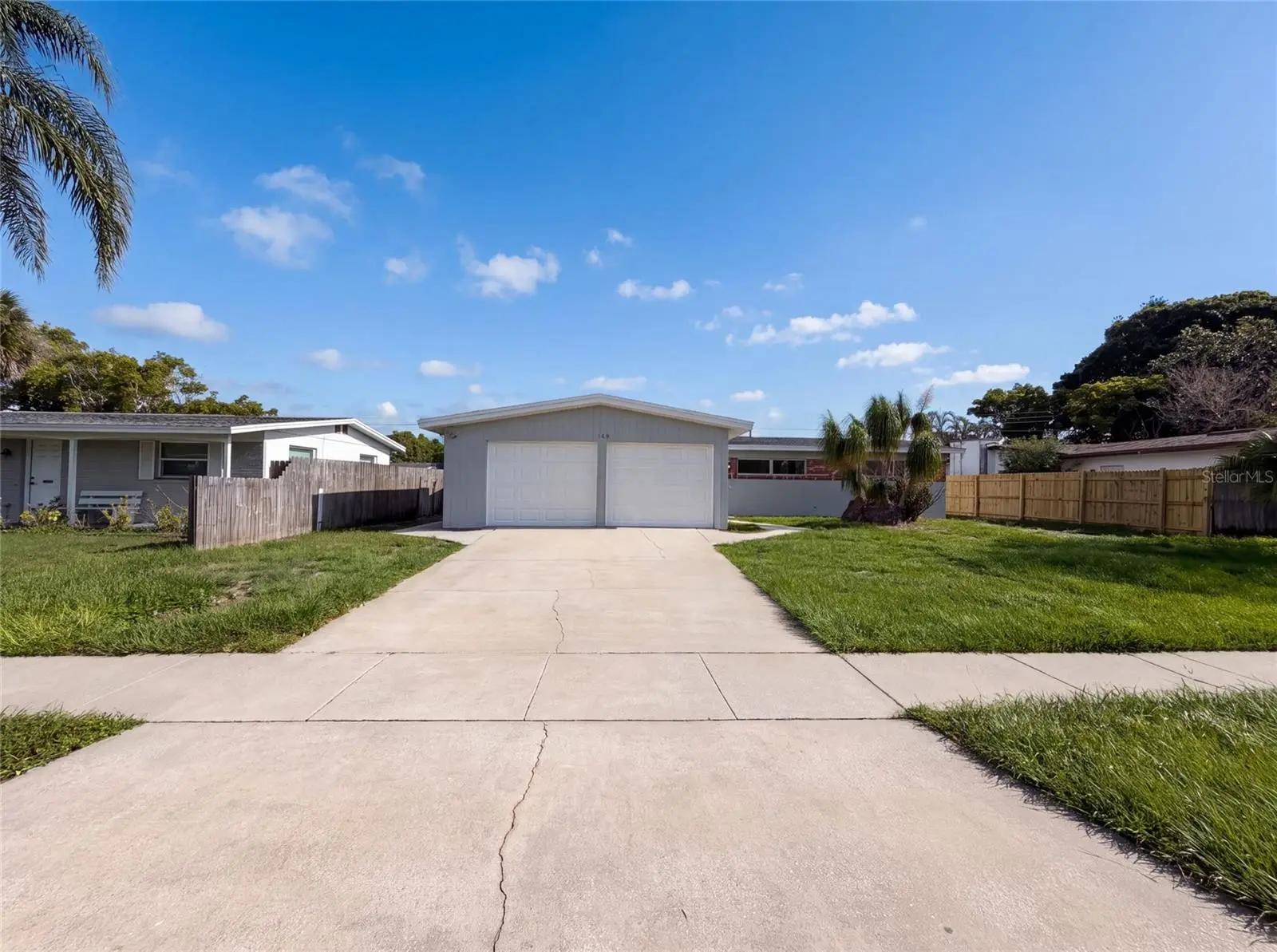 160 Carib Drive, FL