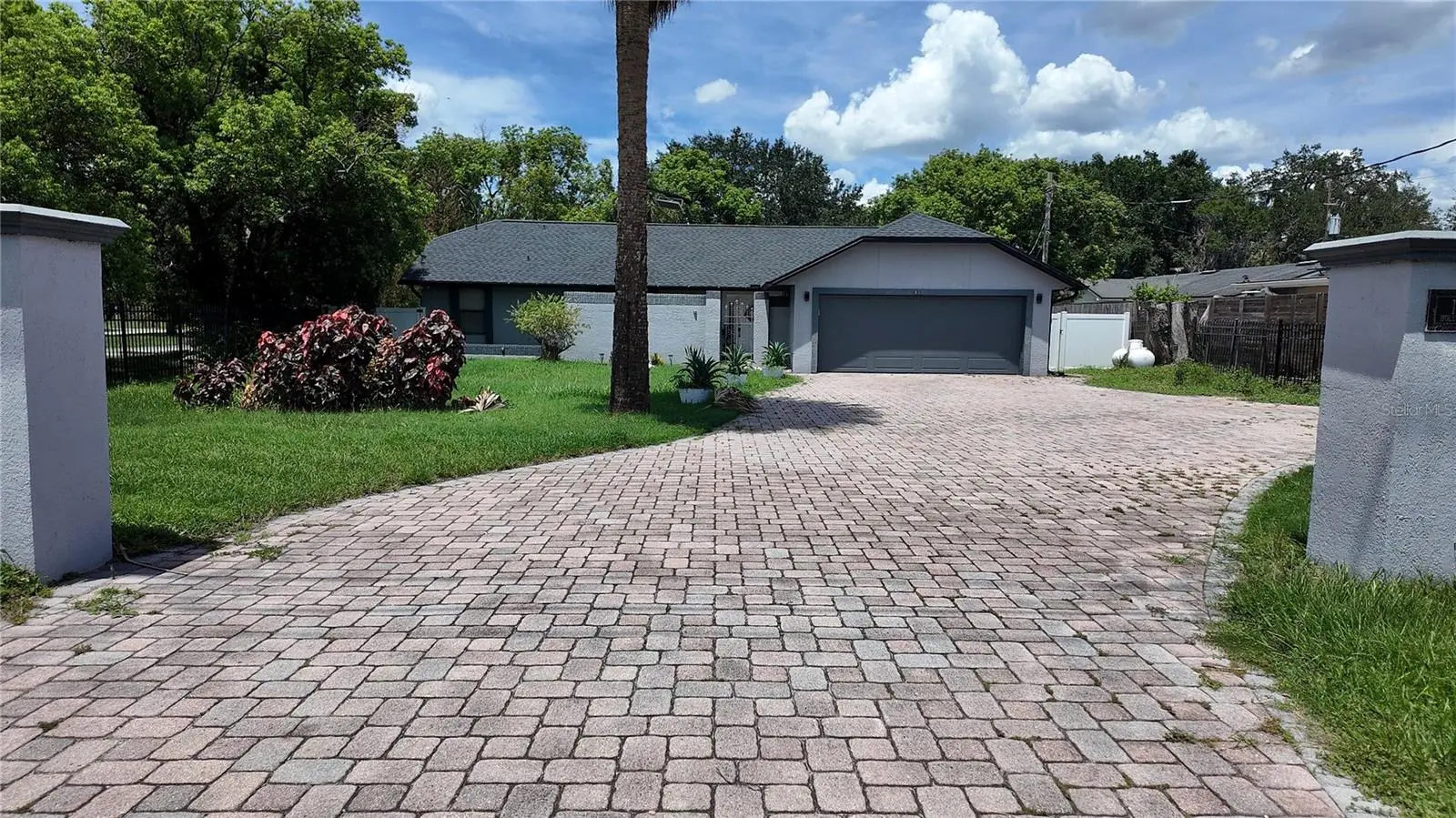 1055 Holden Avenue, FL
