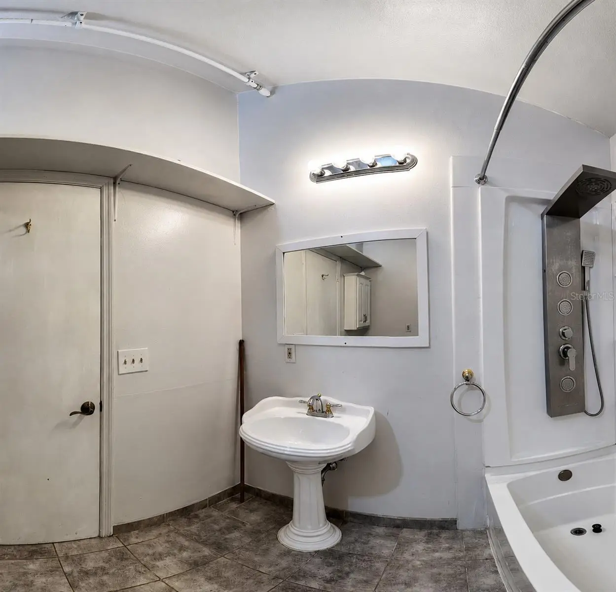 1055 Holden Avenue, FL