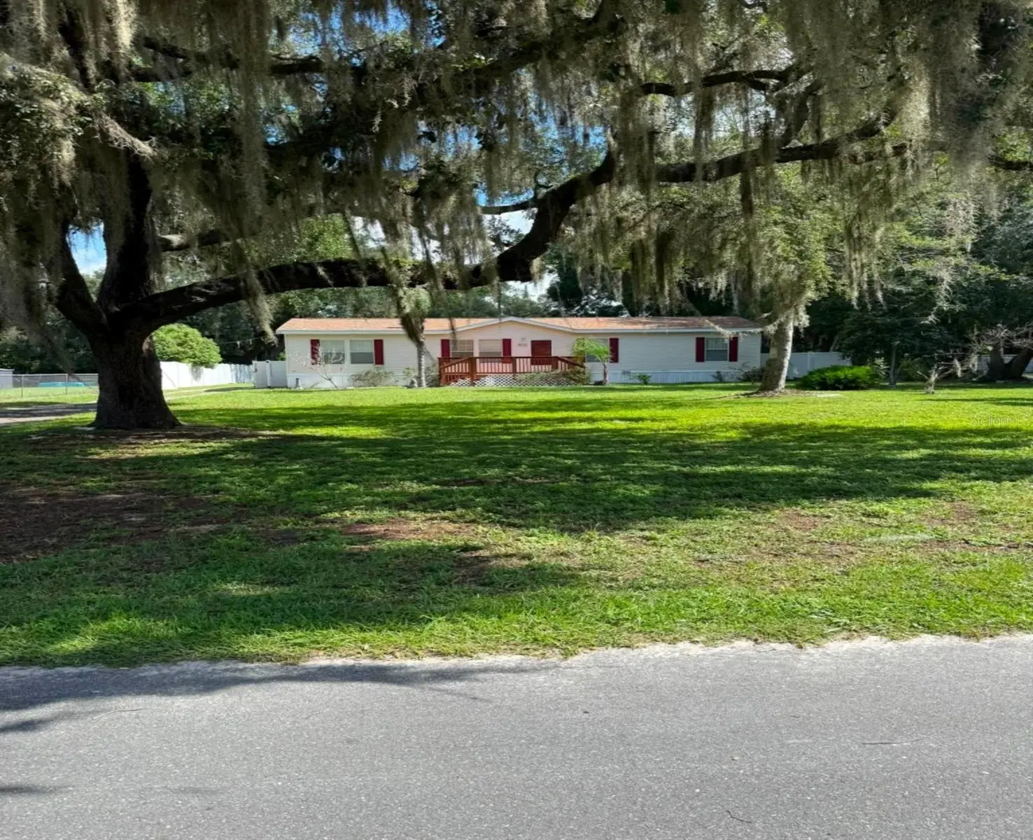 2716 Seminole Trail, FL