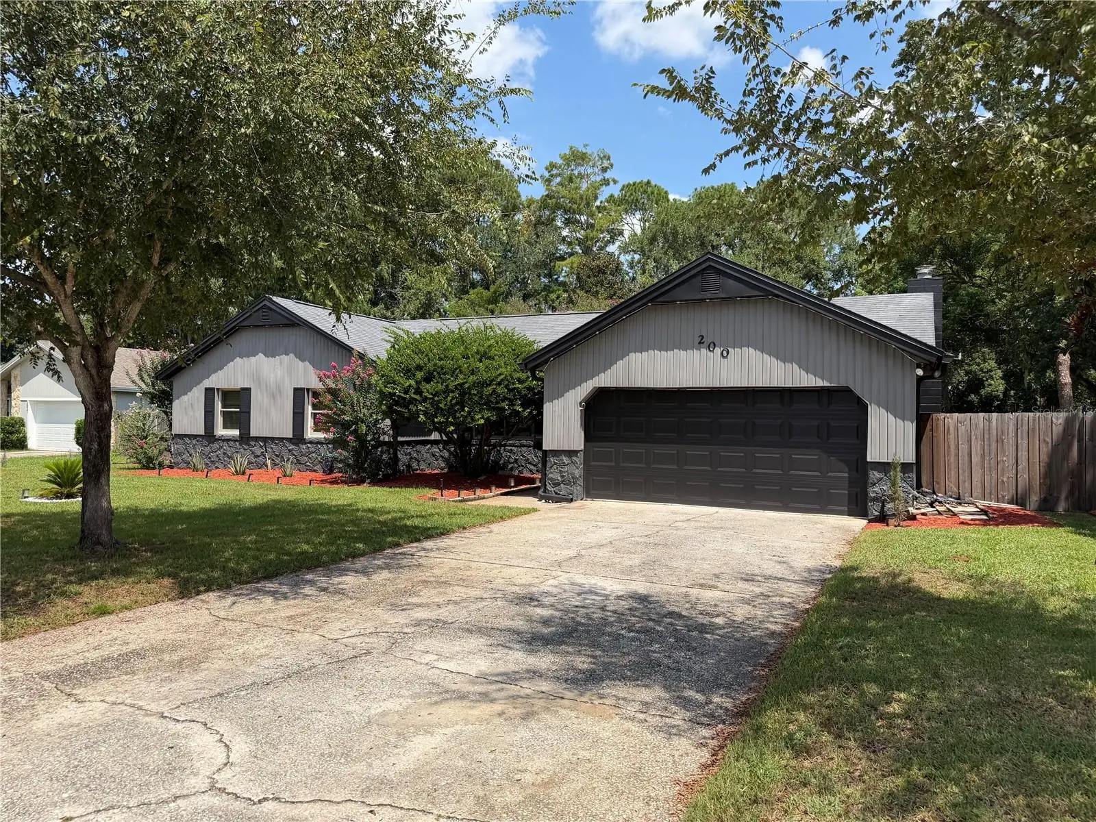 200 Panama Road, FL