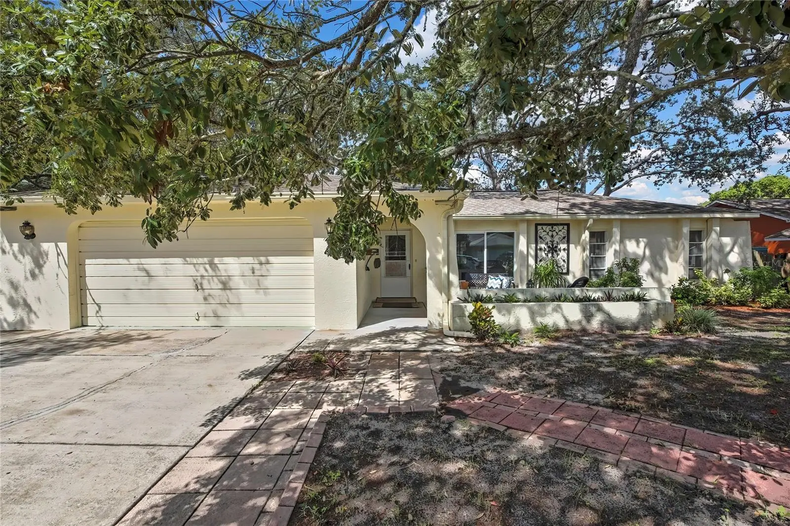 1185 Macfarlane Avenue, FL
