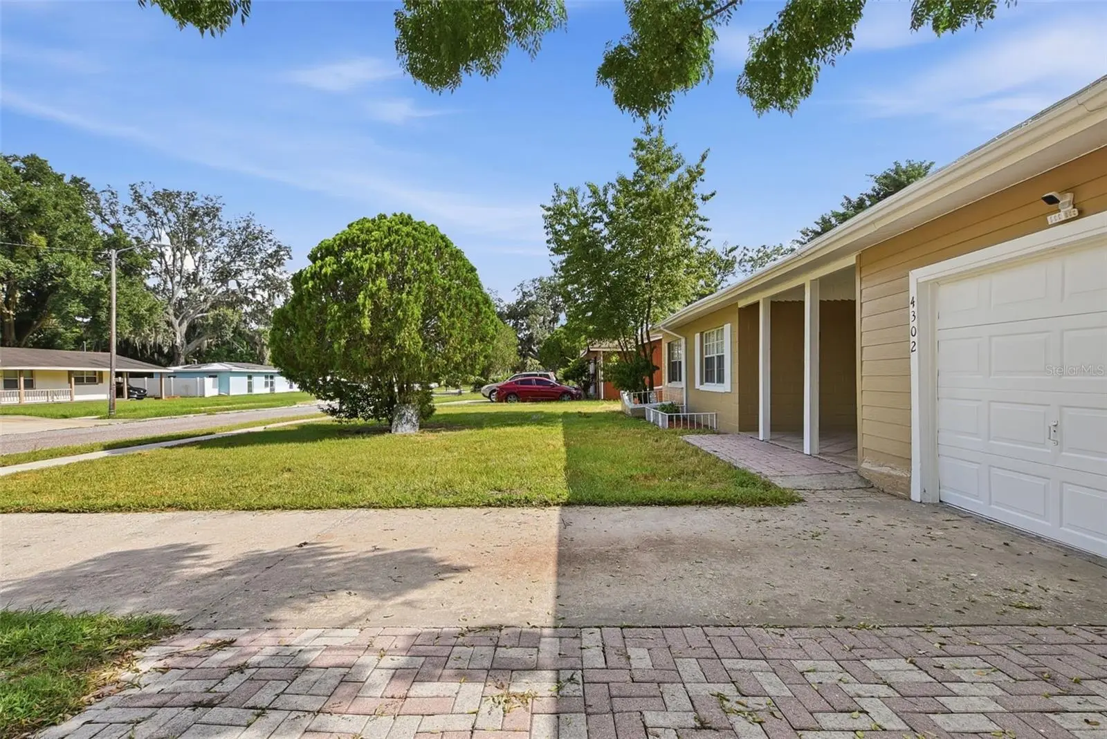 4302 Meadowbrook Avenue, FL