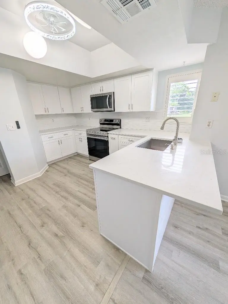 20 Sherbury Court, FL