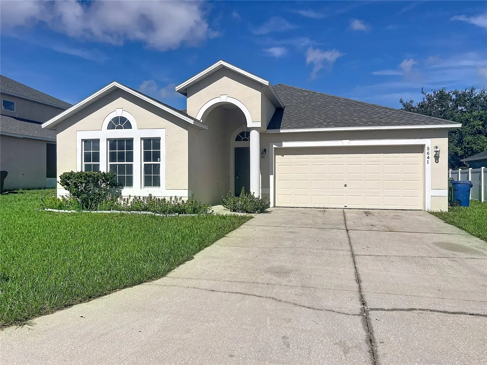 5641 Royal Hills Drive, FL