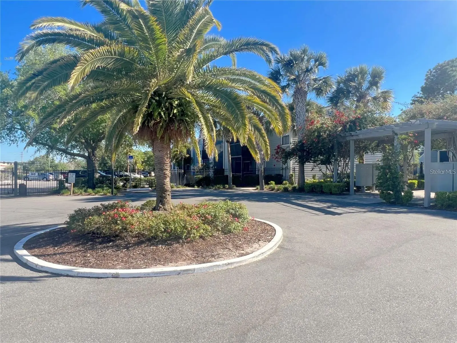 3732 Idlebrook Circle, FL