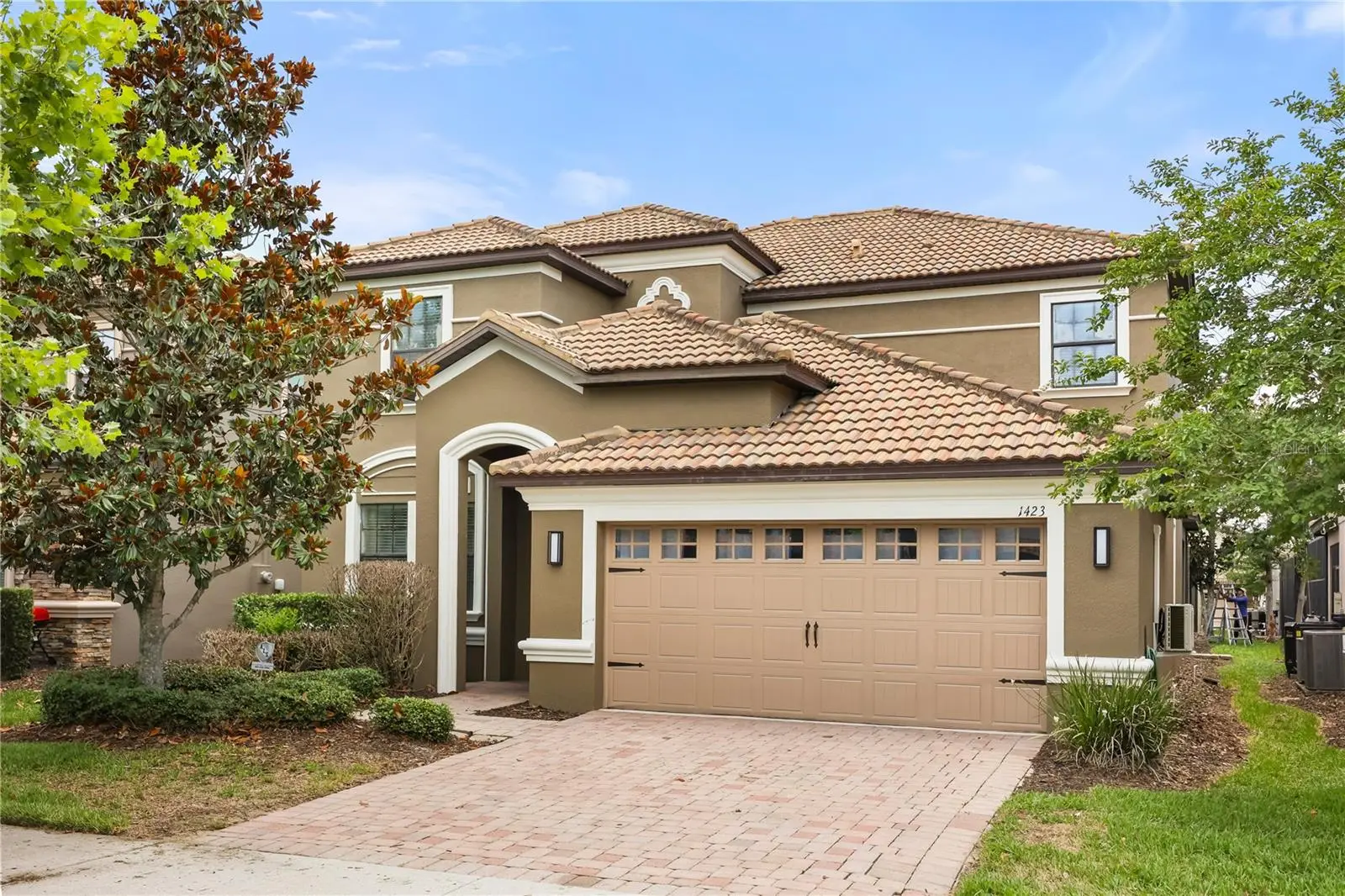 1423 Thunderbird Road, FL