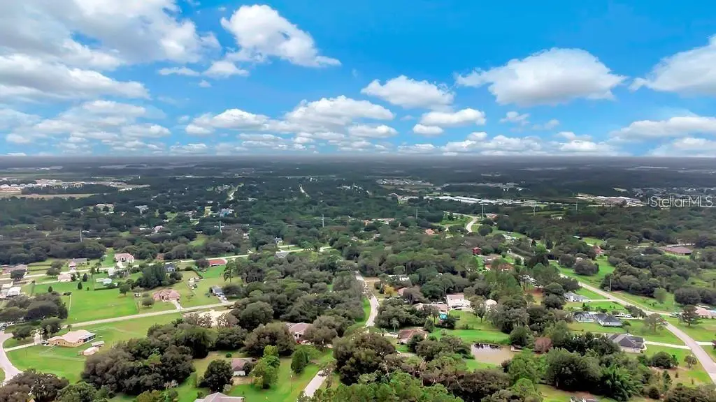 4225 Redcoat Drive, FL