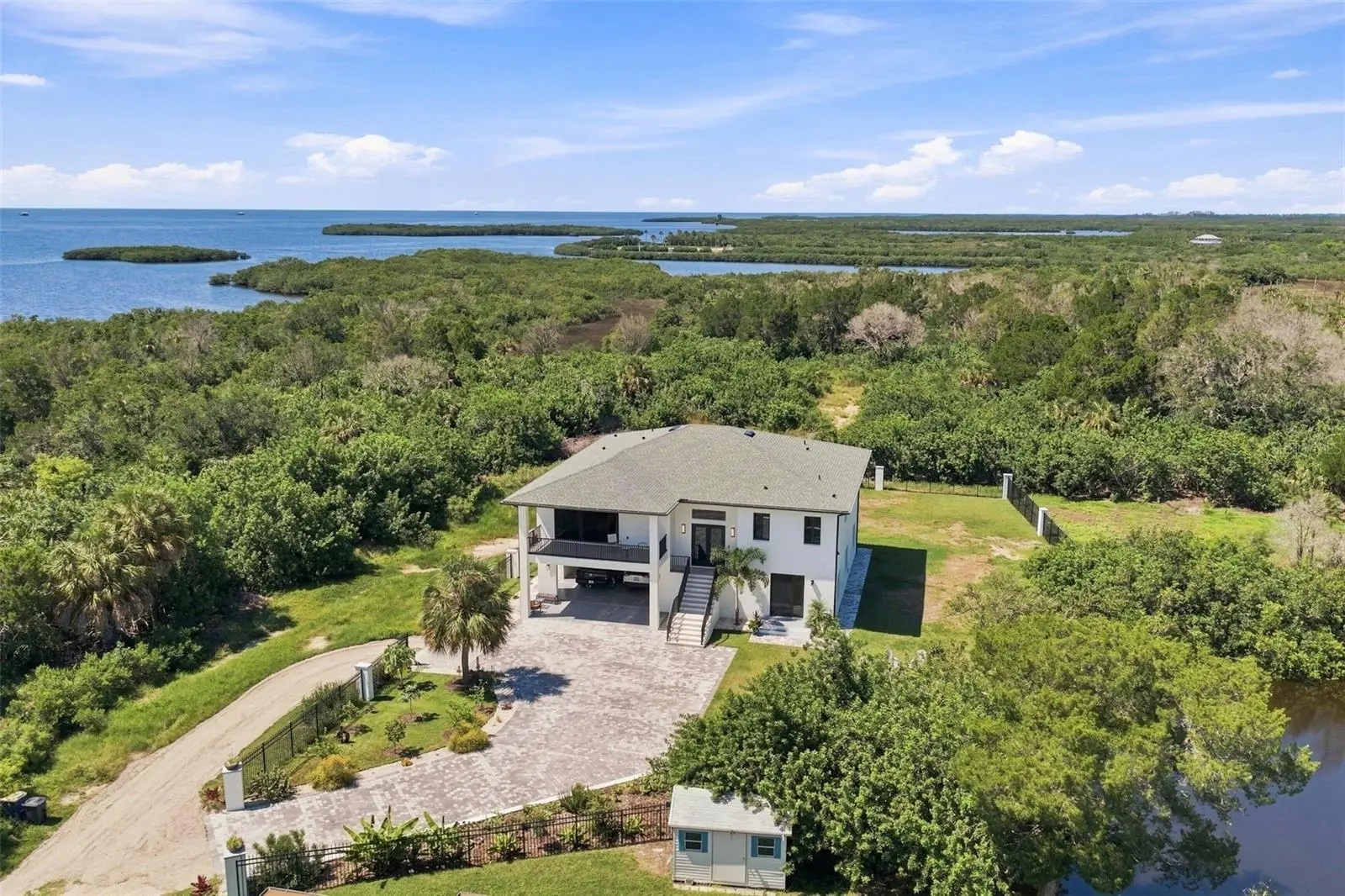5035 Bay Boulevard, FL