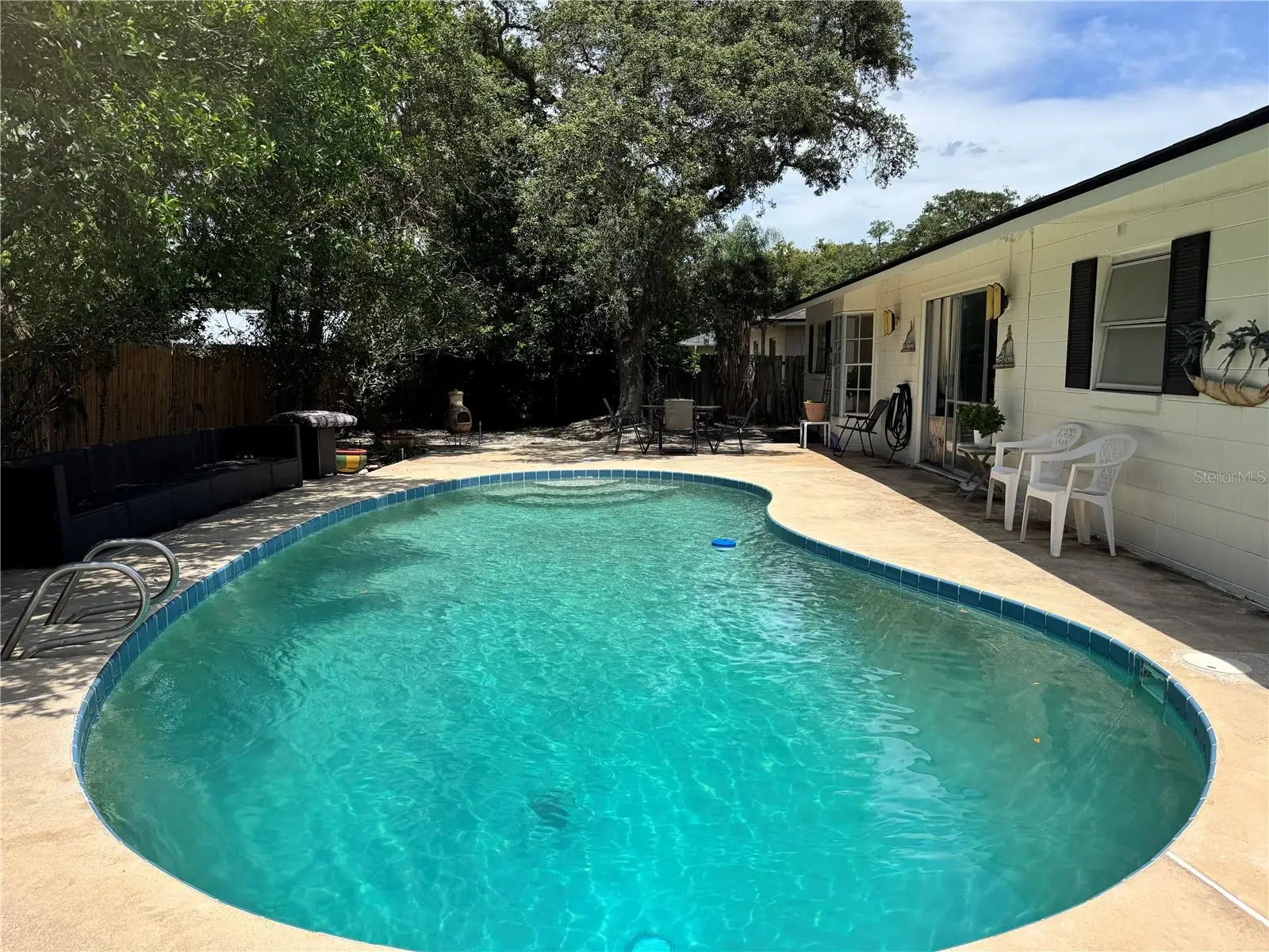2765 Abbey Road, FL