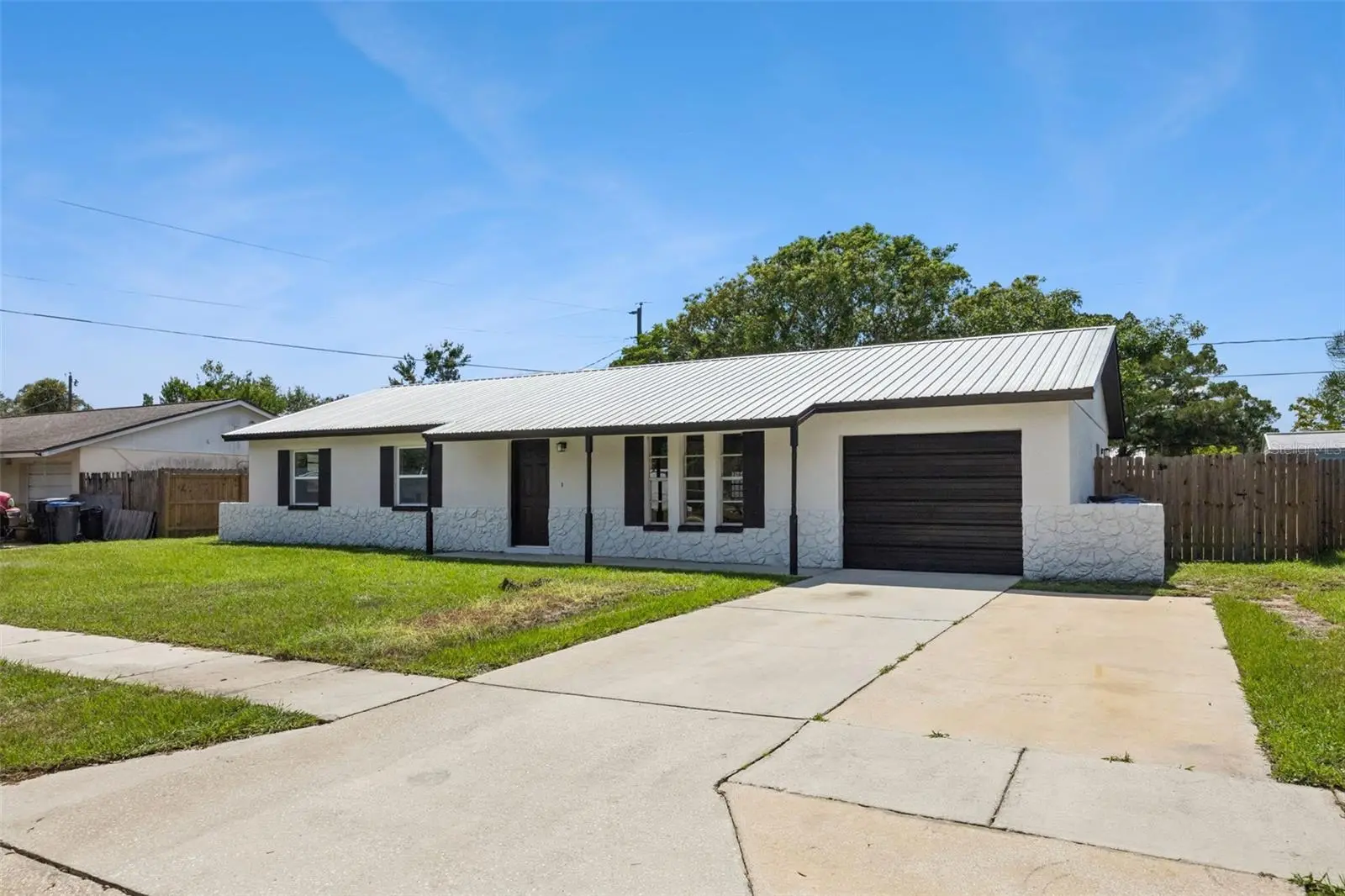 1660 Ashwood Avenue, FL