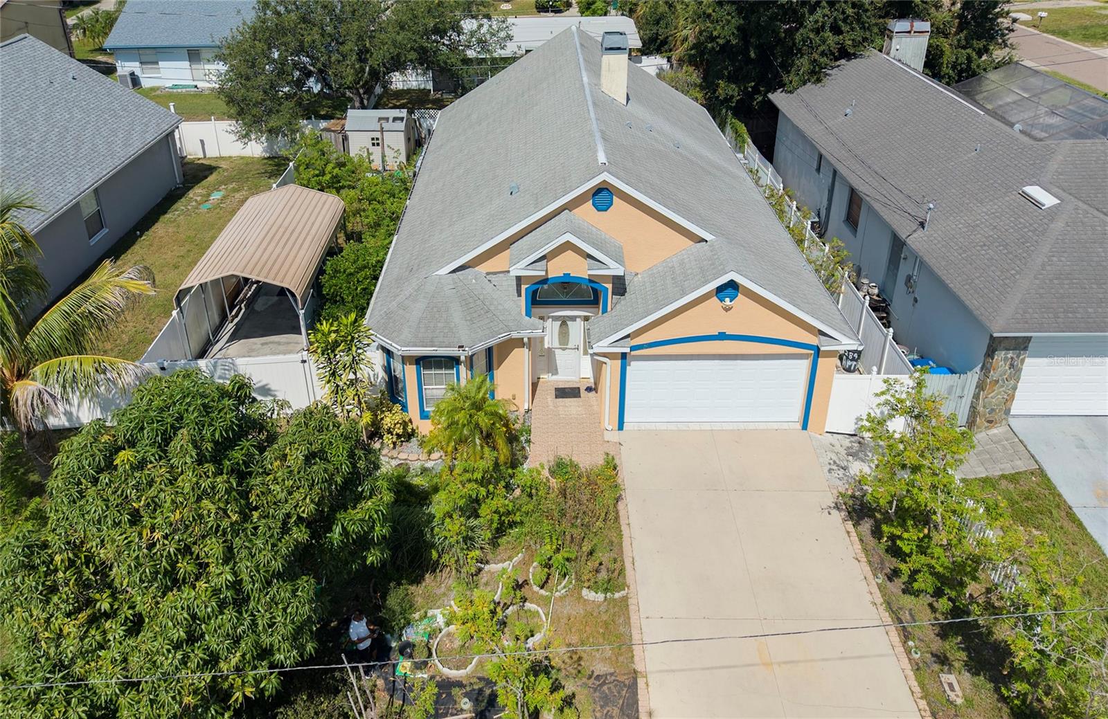 1150 Oakwood Drive, FL