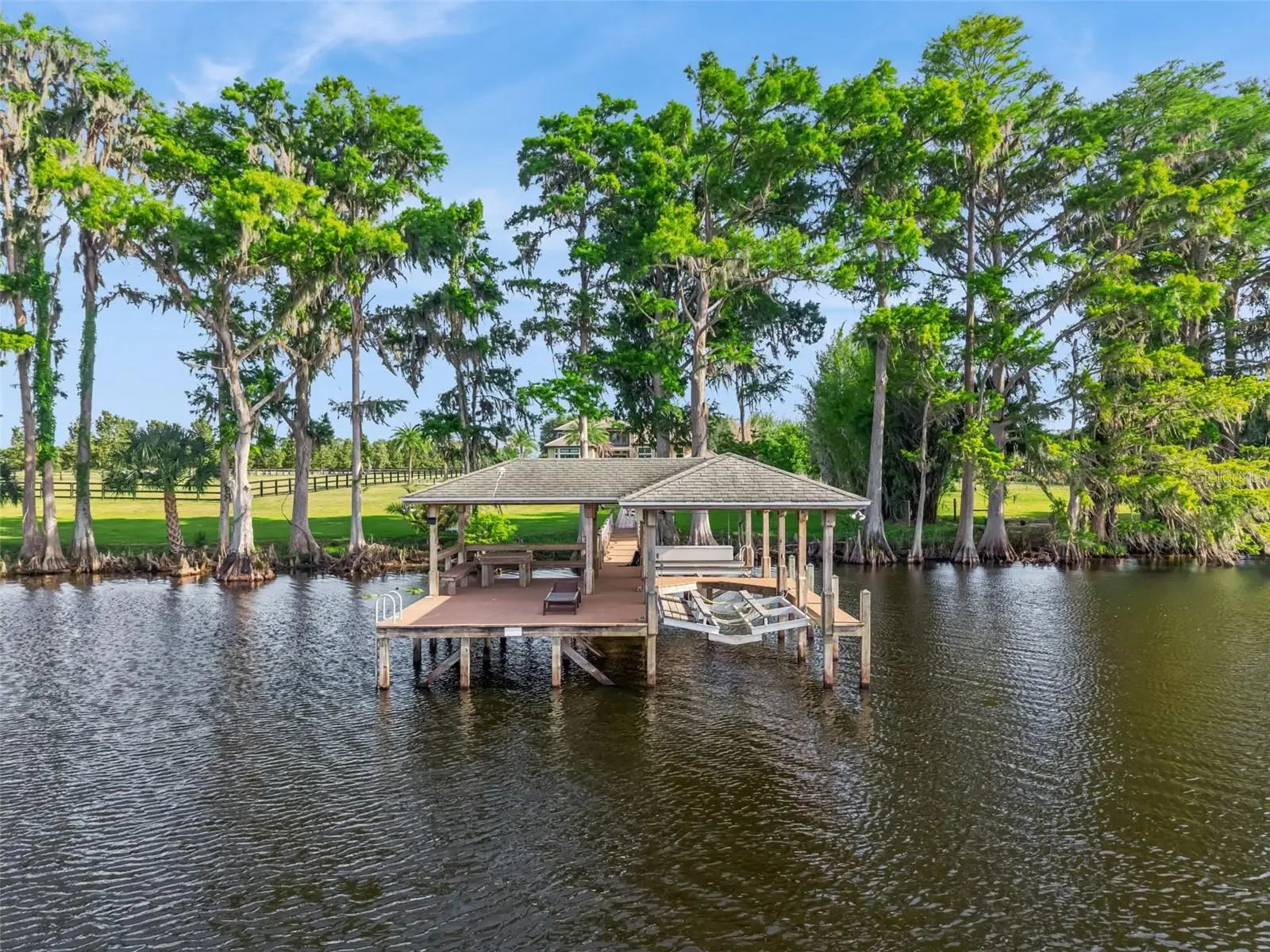 746 Lake Mills Road, FL