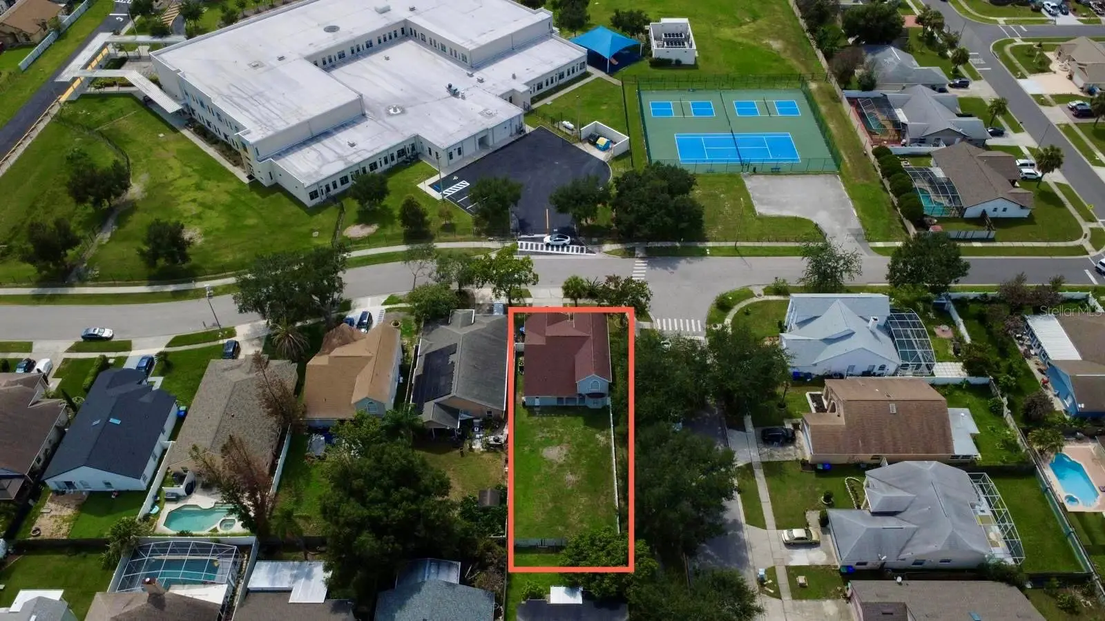 12509 Crayford Avenue, FL