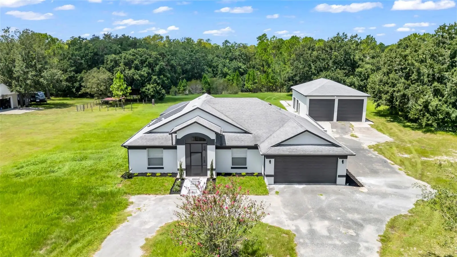 6549 State Road 33, FL