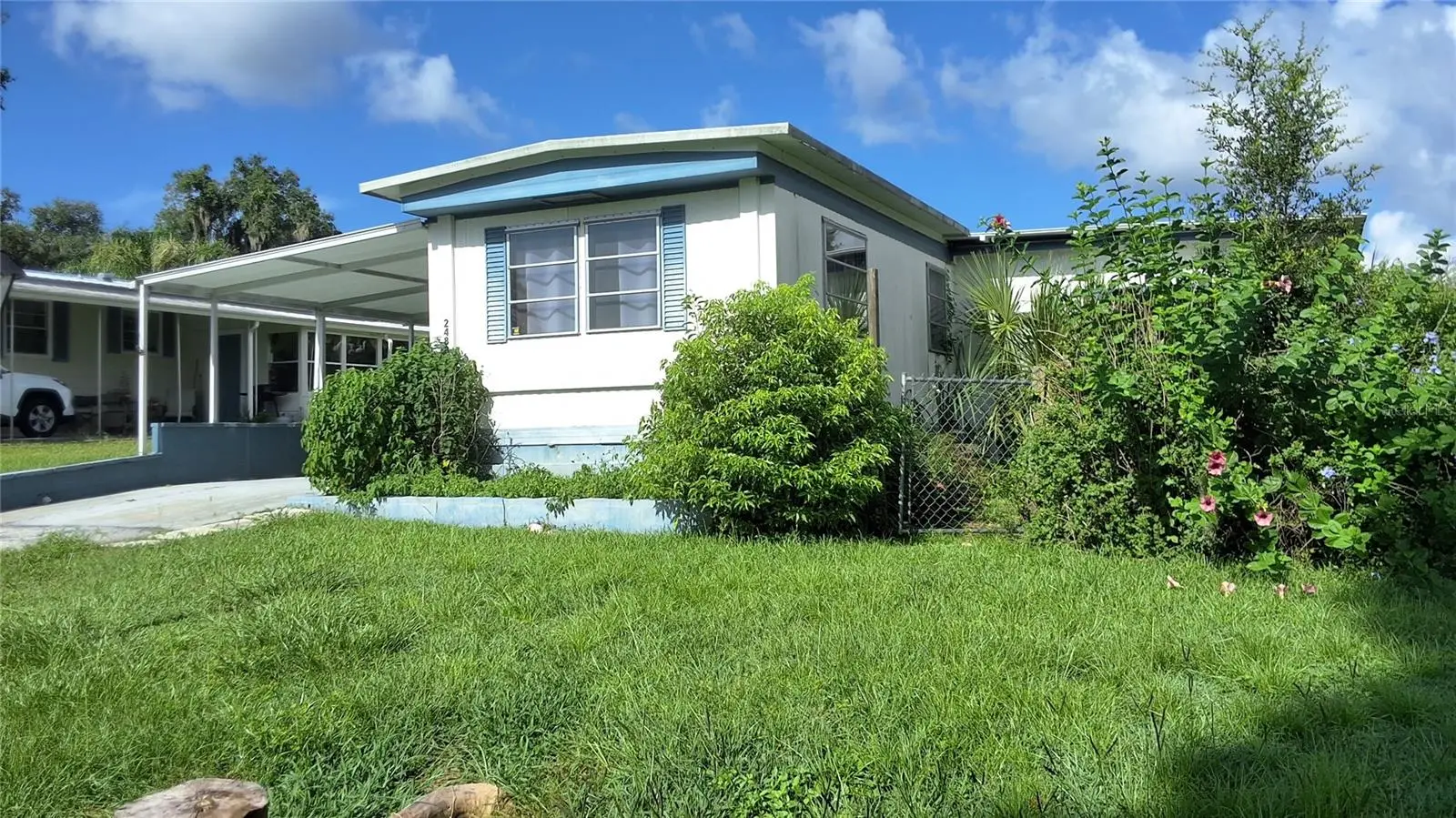 2488 Park Point, FL