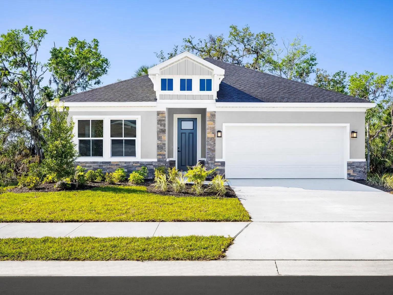 22134 Pine Grove Loop, FL