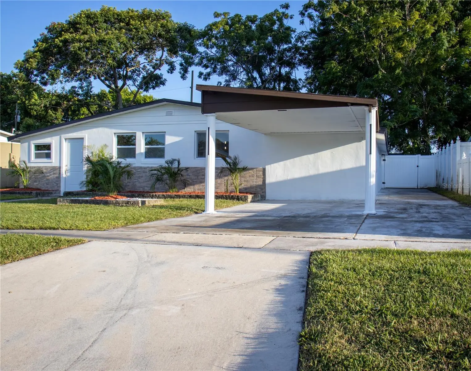7732 Linaria Drive, FL