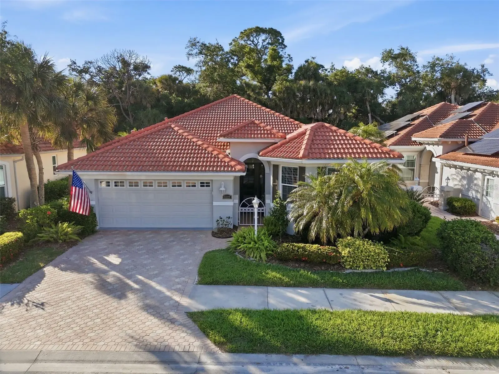 5127 Hanging Moss Lane, FL