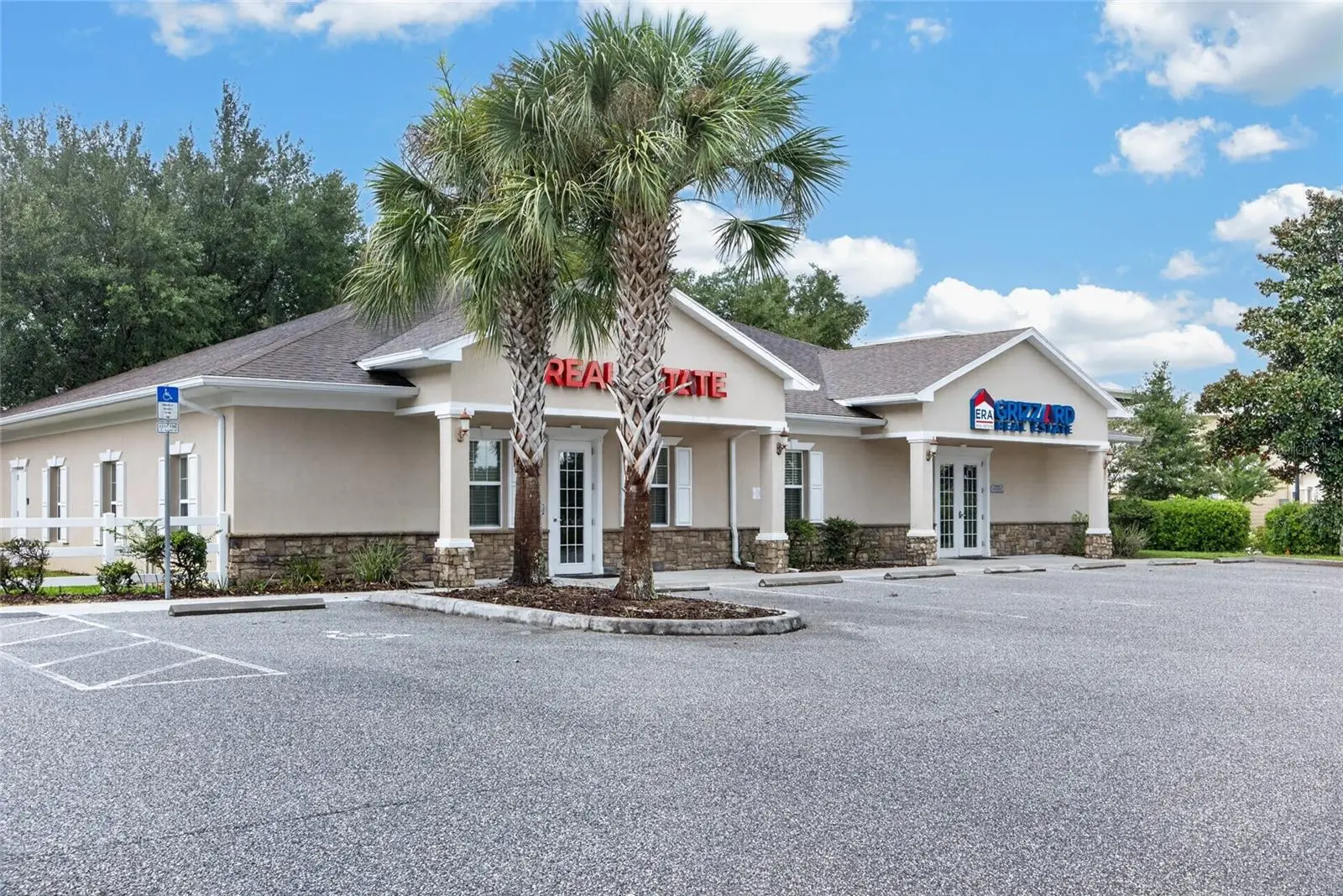 840 Highway 466, FL