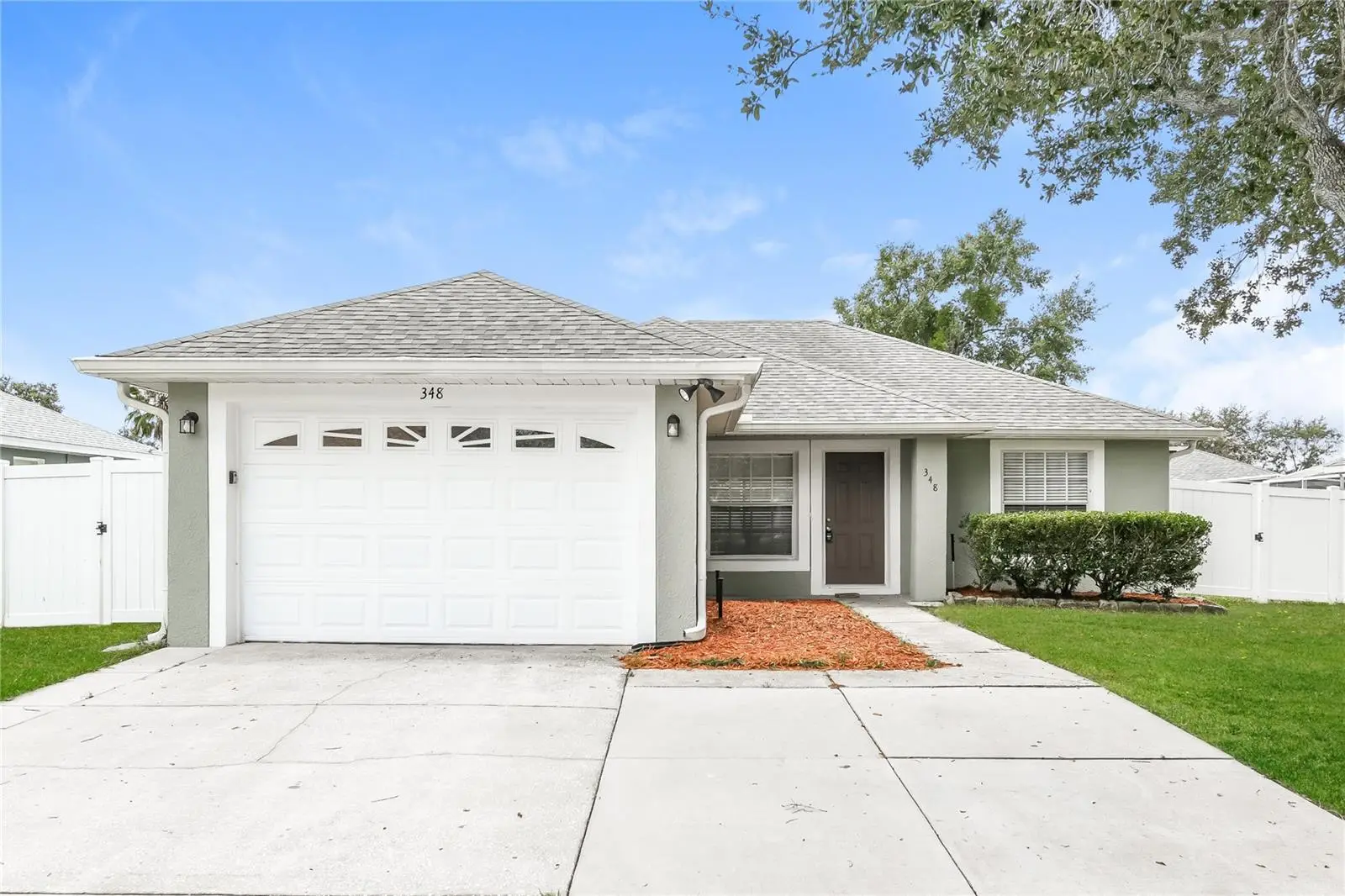 348 Walpole Loop, FL