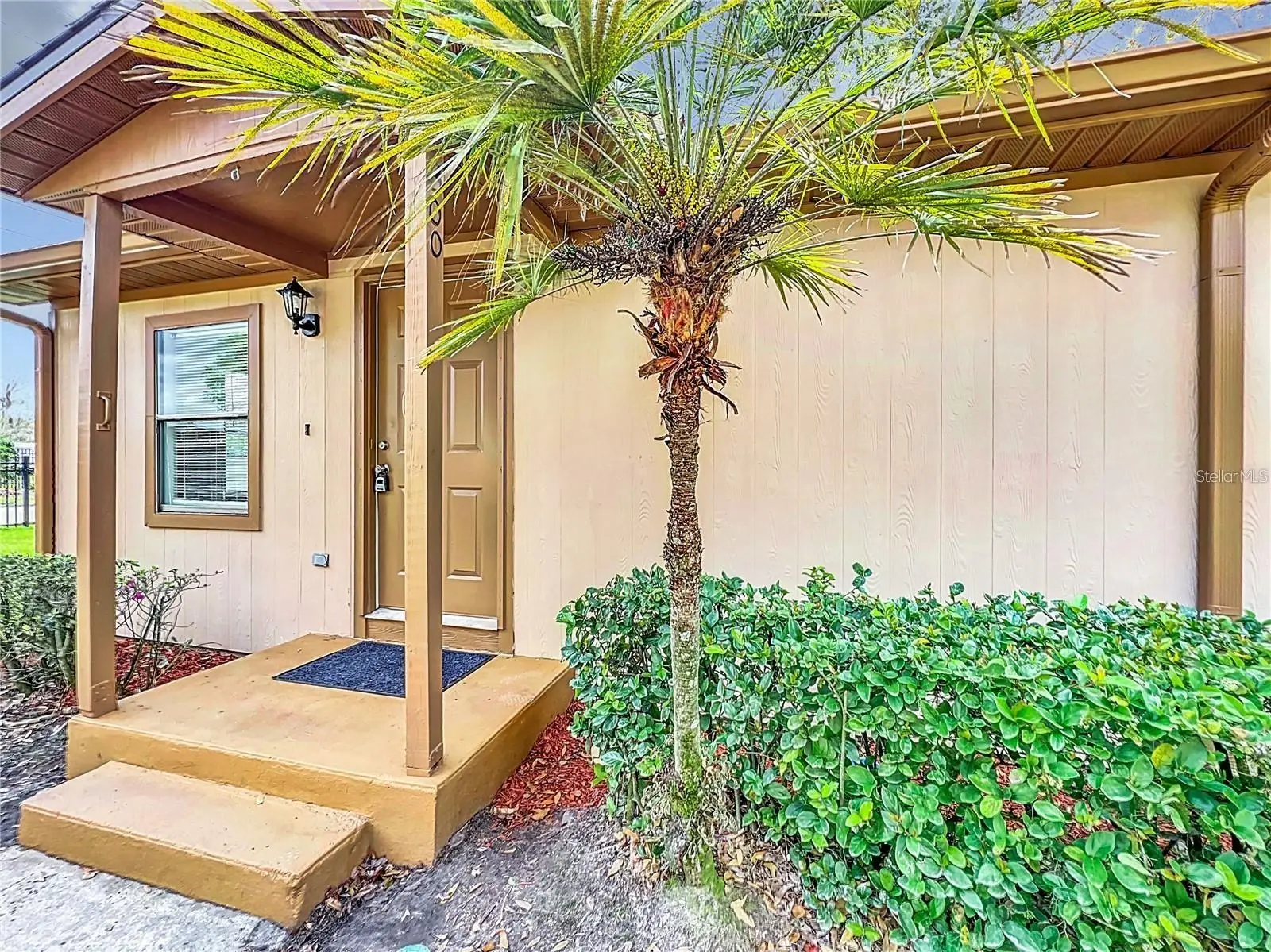 300 Eron Way, FL